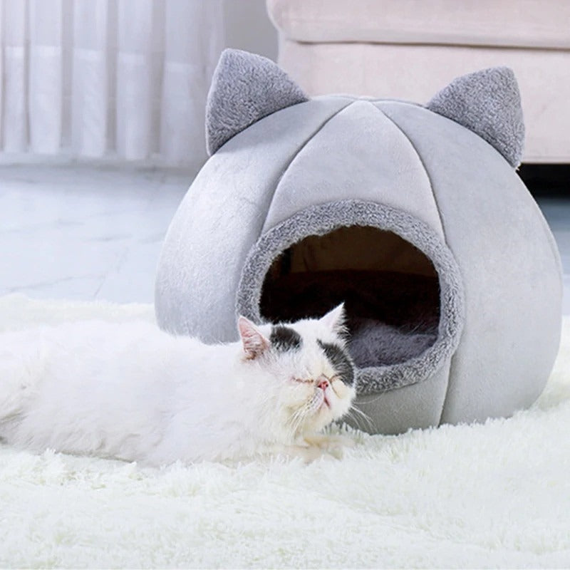 Ultra Soft Cave Bed for Cats | Warm and Cozy Shelter