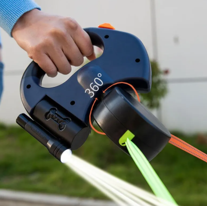 Dual Retractable Dog Leash with Flashlight